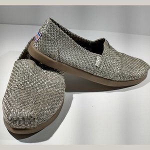 Bob's for Skechers   Gray Slip On Shoes Women's size 8